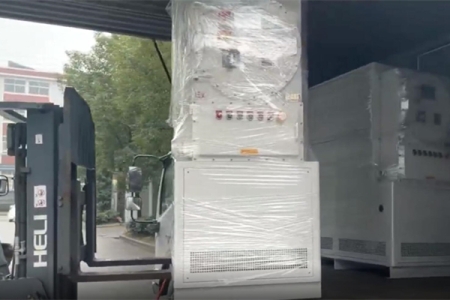 加热控温装置使用前，请阅读并理解操作手册